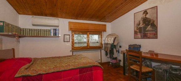 4 غرف نوم منزل في Albinea, Italy رقم 207816 22