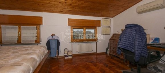 4 غرف نوم منزل في Albinea, Italy رقم 207816 30