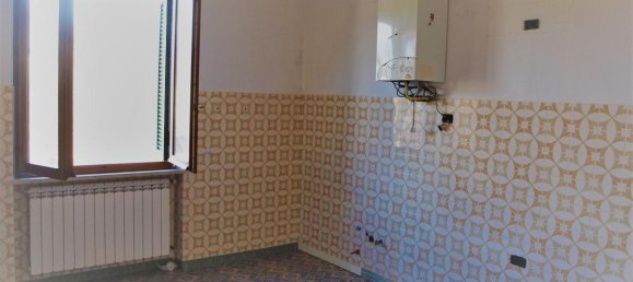 5 rooms Apartment in Filattiera, Italy No. 89976 9