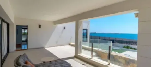 5 bedrooms House in Torrevieja, Spain No. 176965 2