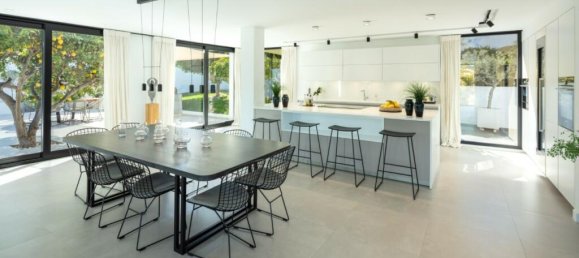 Вилла с 4 спальнями в Марбелья, Испания № 30613 13