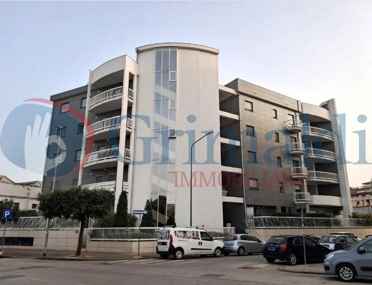 25m² Garage in Benevento, Italy No. 72277