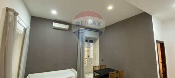 Apartamento de 3 divisões em Naples, Italy N.º 33083 11