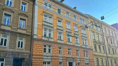 4غرفة شقة في Innsbruck-Stadt, Austria رقم 130576