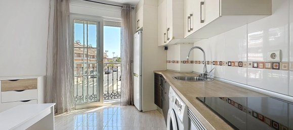 Apartamento de 2 dormitorios en Almería, Spain No. 137735 6