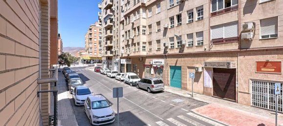 Apartamento de 2 dormitorios en Almería, Spain No. 137735 20
