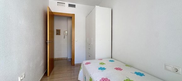 Apartamento de 2 dormitorios en Almería, Spain No. 137735 13