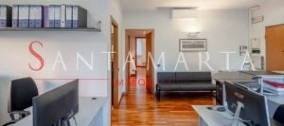 2 bedrooms Apartment in Milan, Italy No. 243519 33