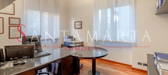 2 bedrooms Apartment in Milan, Italy No. 243519 8