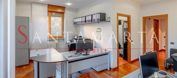 2 bedrooms Apartment in Milan, Italy No. 243519 12