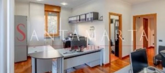 2 bedrooms Apartment in Milan, Italy No. 243519 32