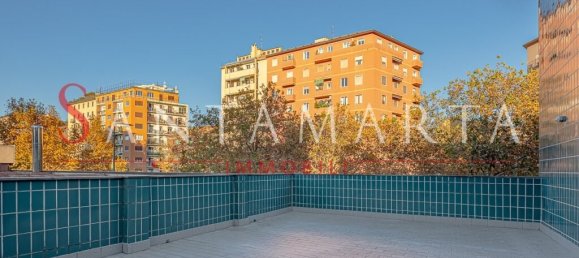 2 bedrooms Apartment in Milan, Italy No. 243519 15