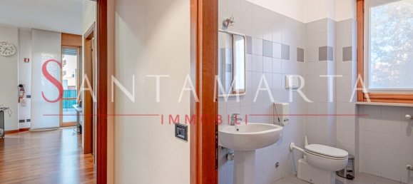 2 bedrooms Apartment in Milan, Italy No. 243519 10
