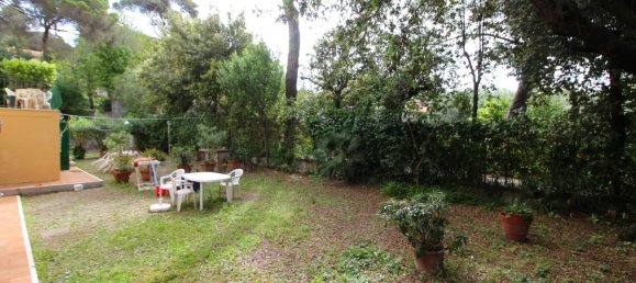 9 rooms Villa in Livorno, Italy No. 90211 4