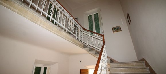 9 rooms Villa in Livorno, Italy No. 90211 6