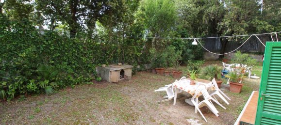 9 rooms Villa in Livorno, Italy No. 90211 15