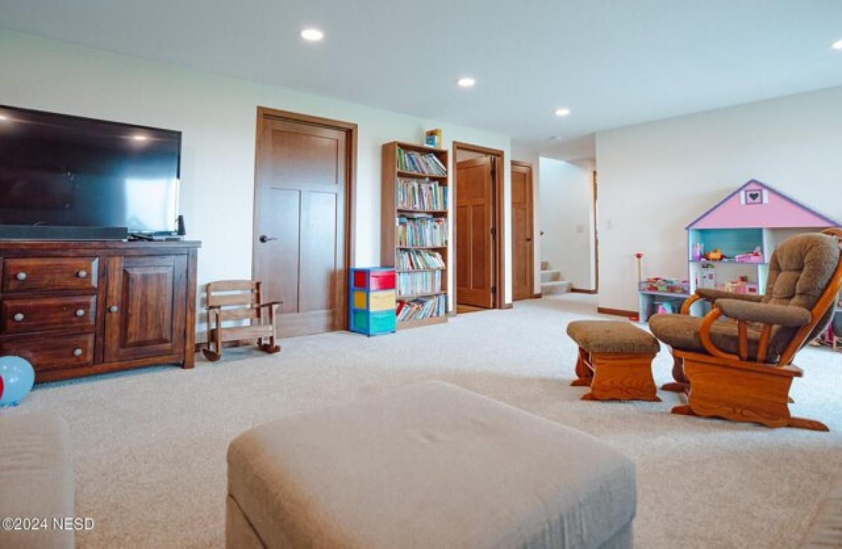 5 bedrooms House in Watertown, USA No. 388694