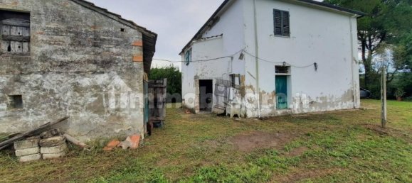 4 bedrooms House in Terricciola, Italy No. 269094 9