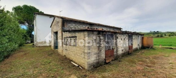 4 bedrooms House in Terricciola, Italy No. 269094 4