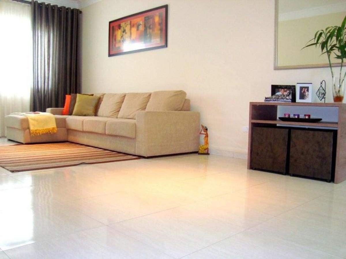 Casa de 3 dormitorios en Sao Paulo, Brazil No. 433721