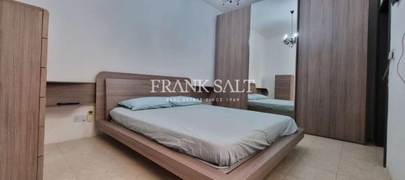 3 bedrooms Apartment in Victoria, Malta No. 5868 8