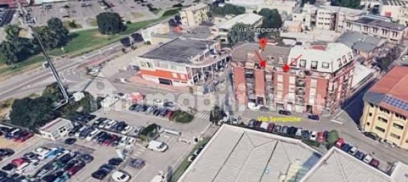 2 bedrooms Apartment in Baranzate, Italy No. 16504 3