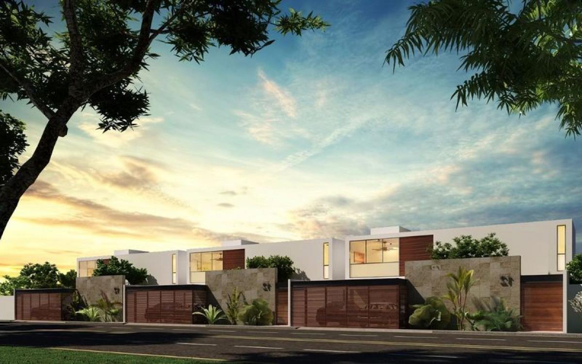 3 bedrooms House in Conkal, Mexico No. 179300