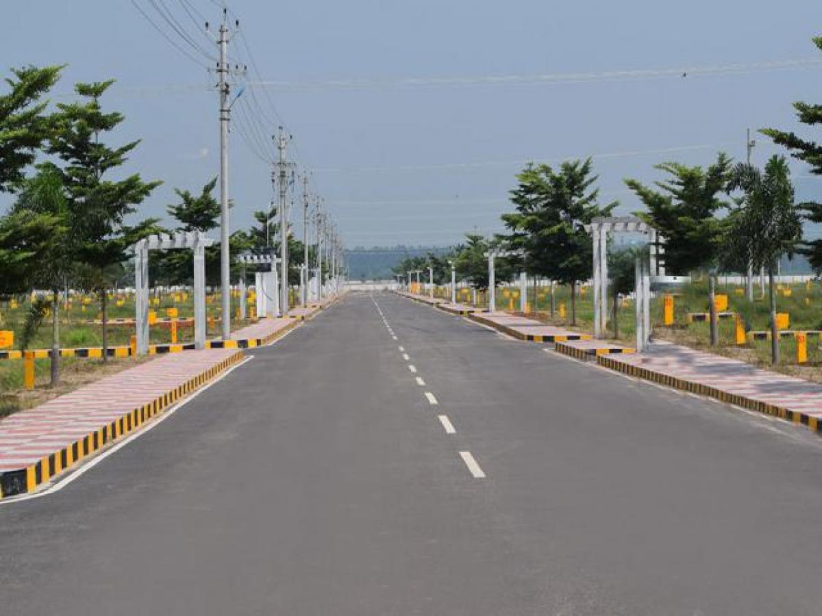  Land in Visakhapatnam, India No. 29722
