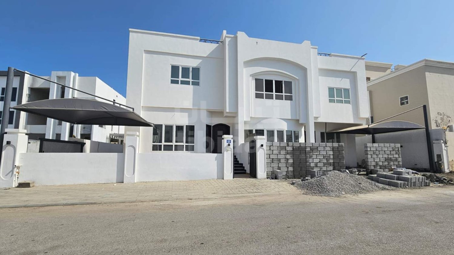 5 bedrooms Villa in Muscat, Oman No. 511