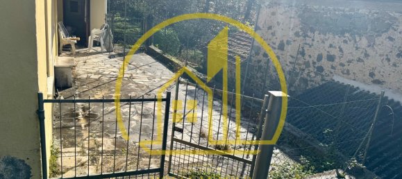 3 rooms House in Minucciano, Italy No. 105703 3