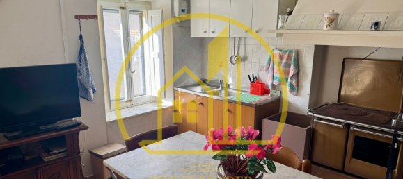 3 rooms House in Minucciano, Italy No. 105703 10