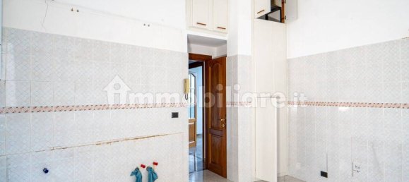 6 Schlafzimmer Wohnung in Genoa, Italy, Nr. 339985 10