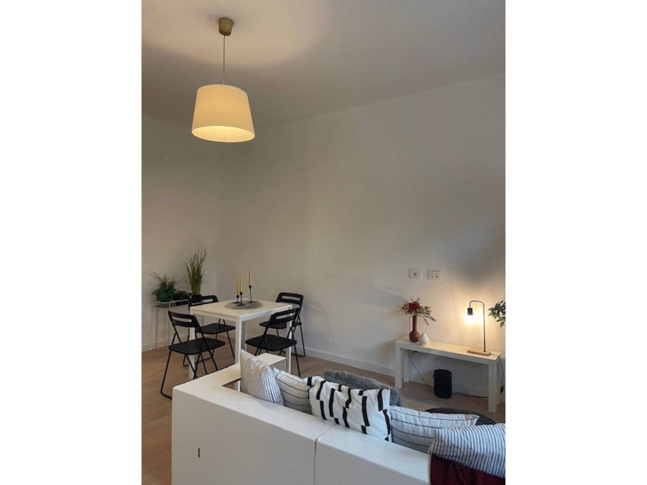 Квартира с 2 комнатами в Рим, Италия № 203245