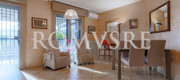 4 rooms House in Rome, Italy No. 44863 6