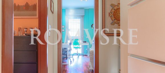 4 rooms House in Rome, Italy No. 44863 24