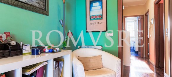 4 rooms House in Rome, Italy No. 44863 21