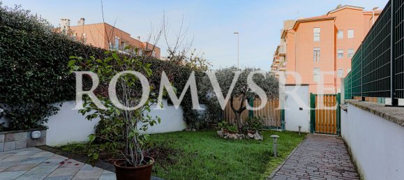 4 rooms House in Rome, Italy No. 44863 50