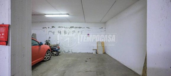 2 bedrooms Apartment in Milan, Italy No. 332125 35