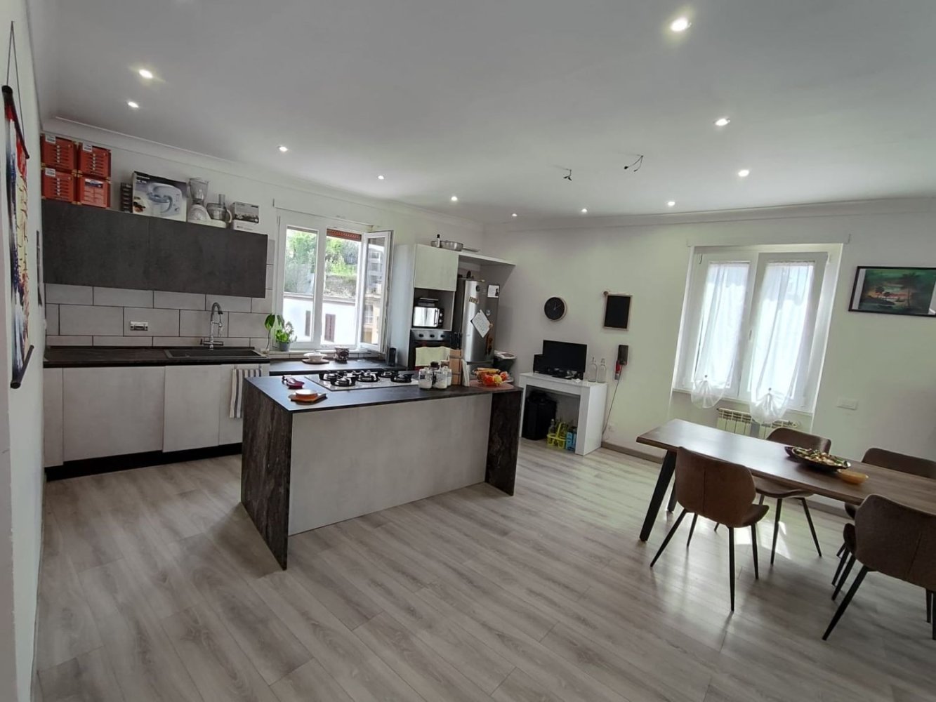 2 rooms Penthouse in Rome, Italy No. 26929