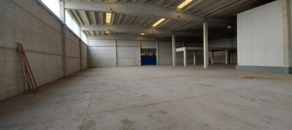 2964m² Warehouse in Molinella, Italy No. 375072 9