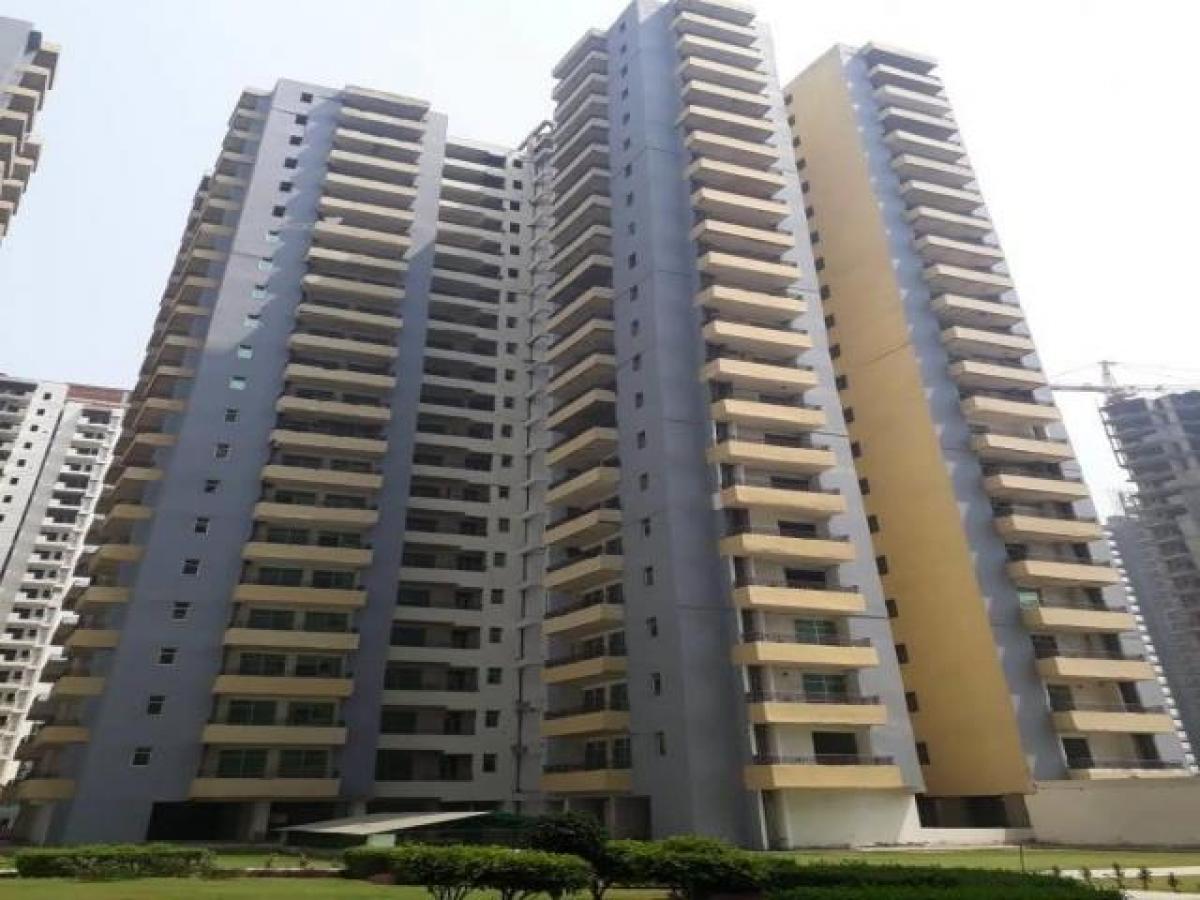 4 Schlafzimmer Haus in Noida, India, Nr. 65105