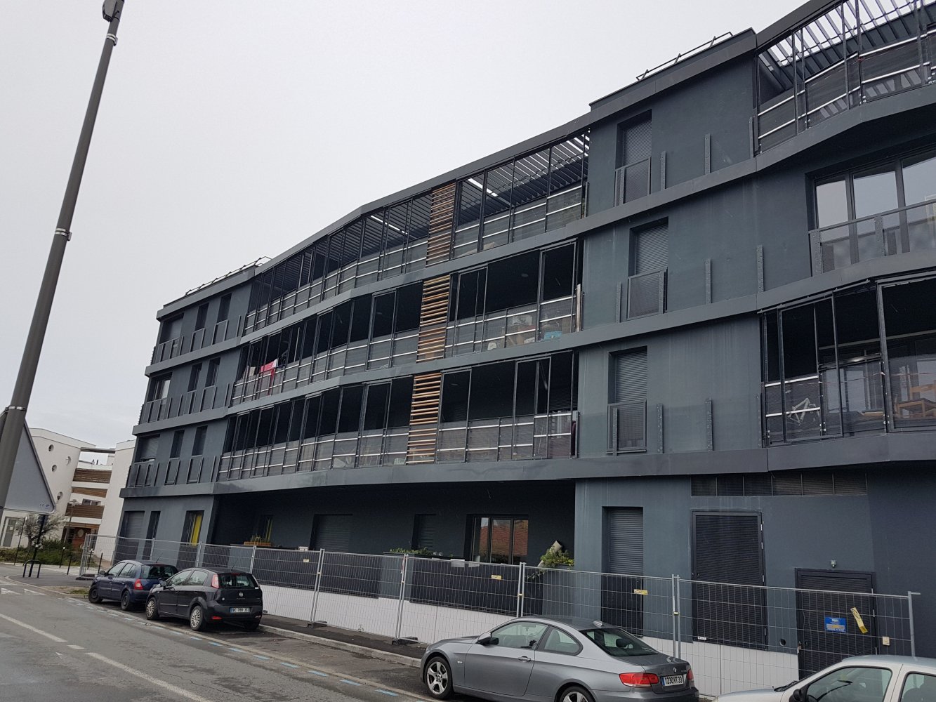 Квартира с 3 спальнями в Сенон, Франция № 95598