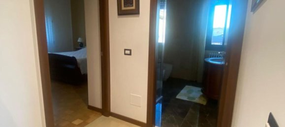 3 rooms Apartment in Valera Fratta, Italy No. 88906 20