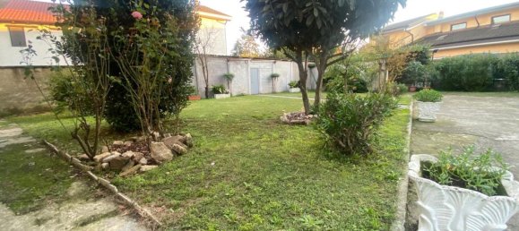 3 rooms Apartment in Valera Fratta, Italy No. 88906 38