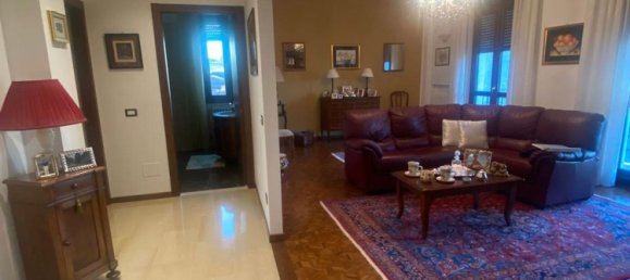 3 rooms Apartment in Valera Fratta, Italy No. 88906 21