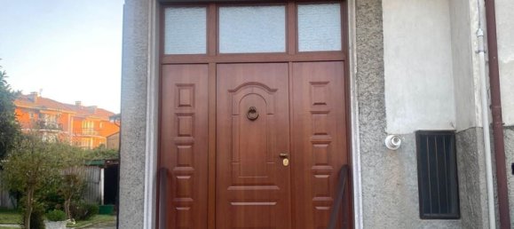 3 rooms Apartment in Valera Fratta, Italy No. 88906 43