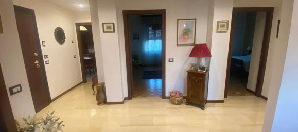 3 rooms Apartment in Valera Fratta, Italy No. 88906 2