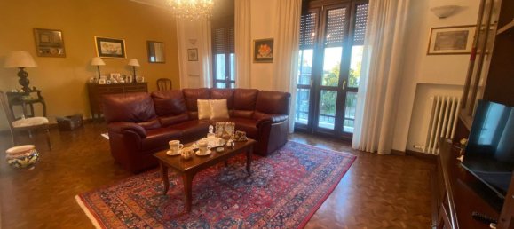 3 rooms Apartment in Valera Fratta, Italy No. 88906 12