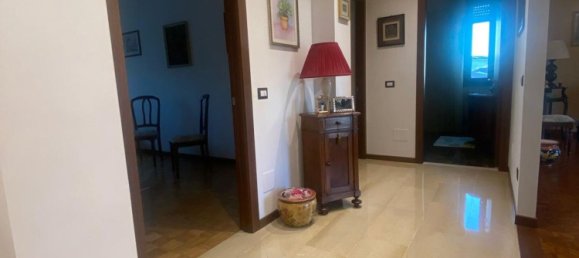 3 rooms Apartment in Valera Fratta, Italy No. 88906 22