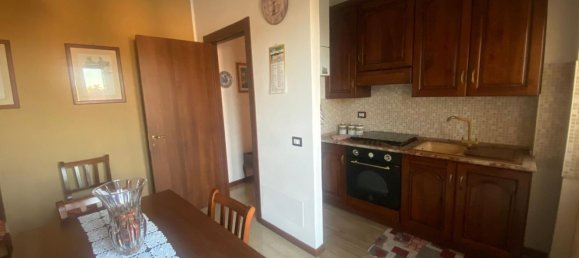 3 rooms Apartment in Valera Fratta, Italy No. 88906 15